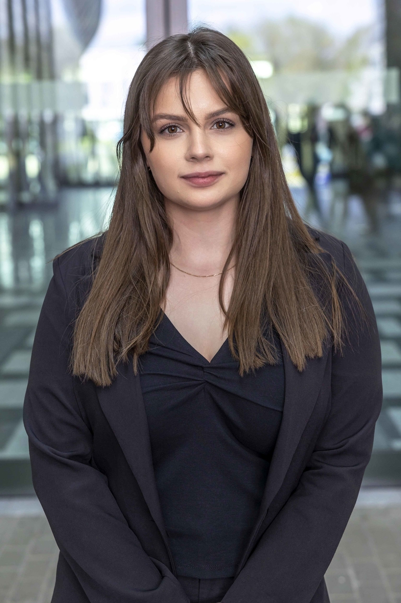 amelia_pociask.jpg